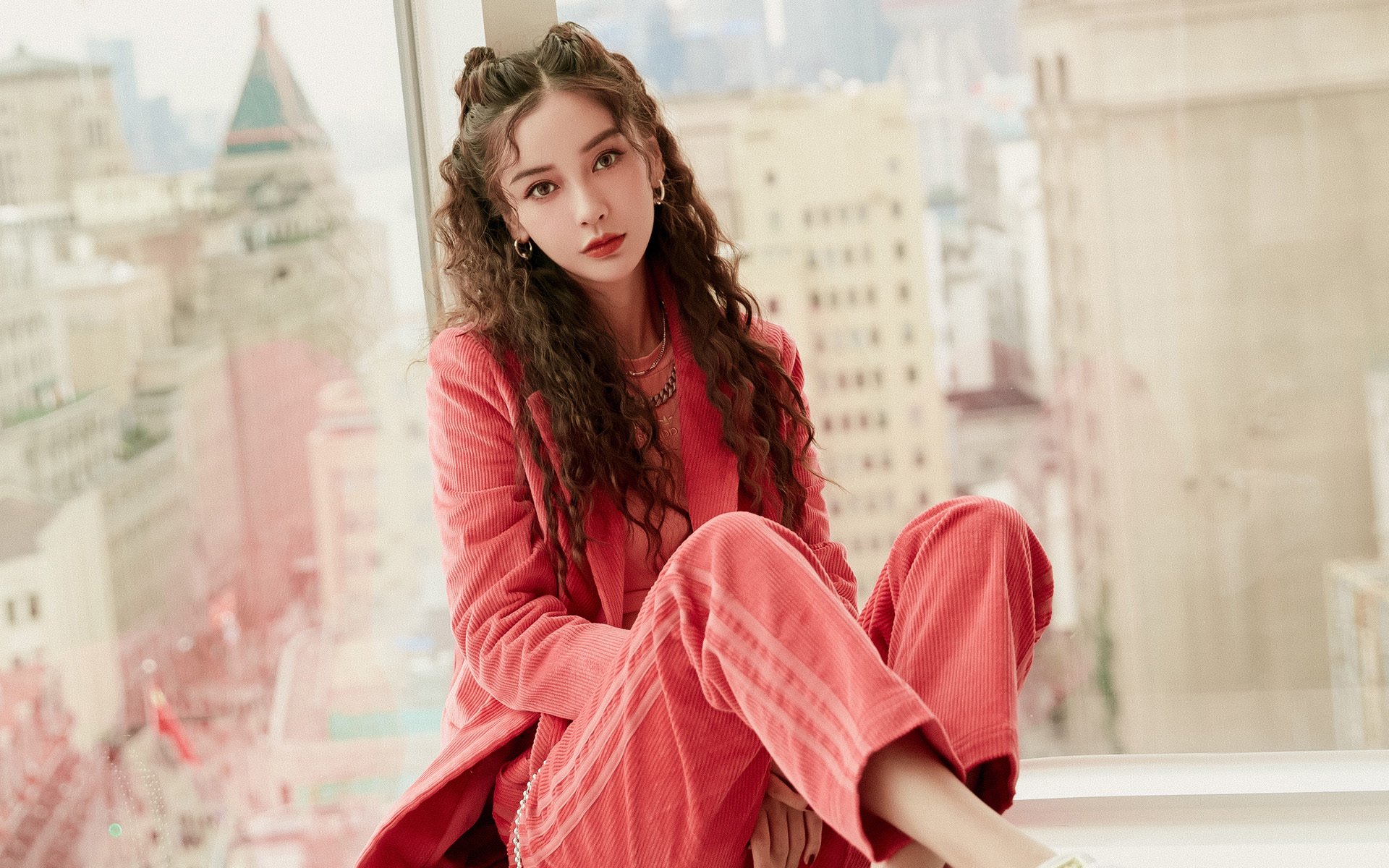 世界杯中国女足逆袭 球员拼搏精神获赞，世界杯中国女足最好成绩