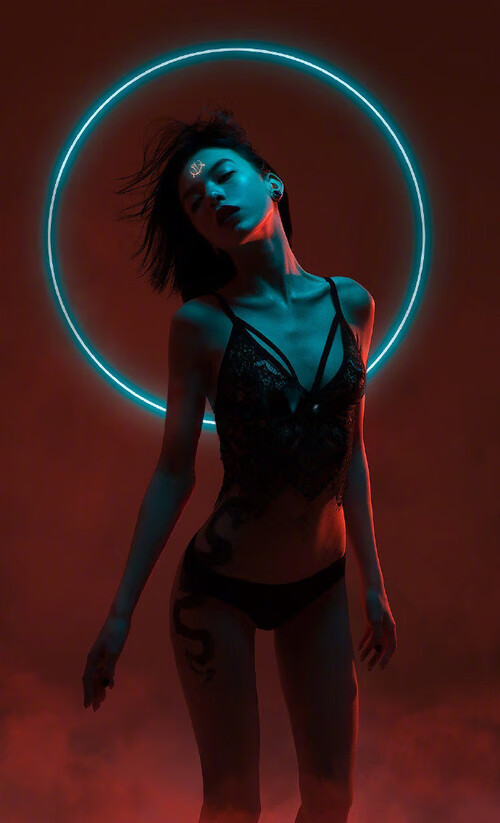 赛事平台引入虚拟现实体验为观众带来沉浸式观赛新体验,虚拟现实比赛